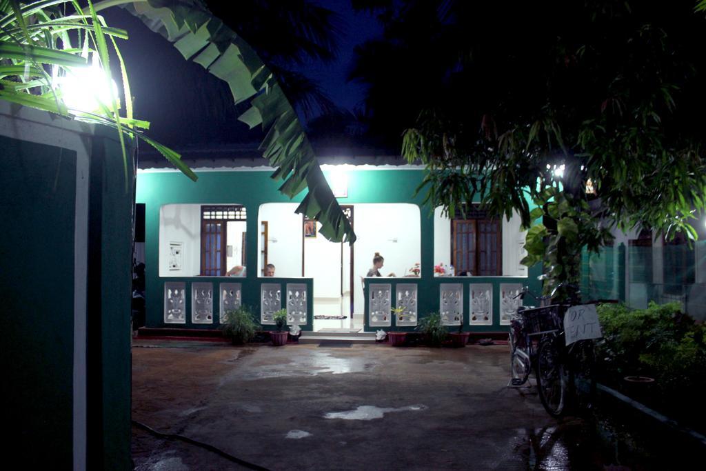 Alass Ga For Pets Lovers Trincomalee Luaran gambar